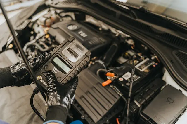 Autobatterie Probleme? So startest du auch im Winter sicher!